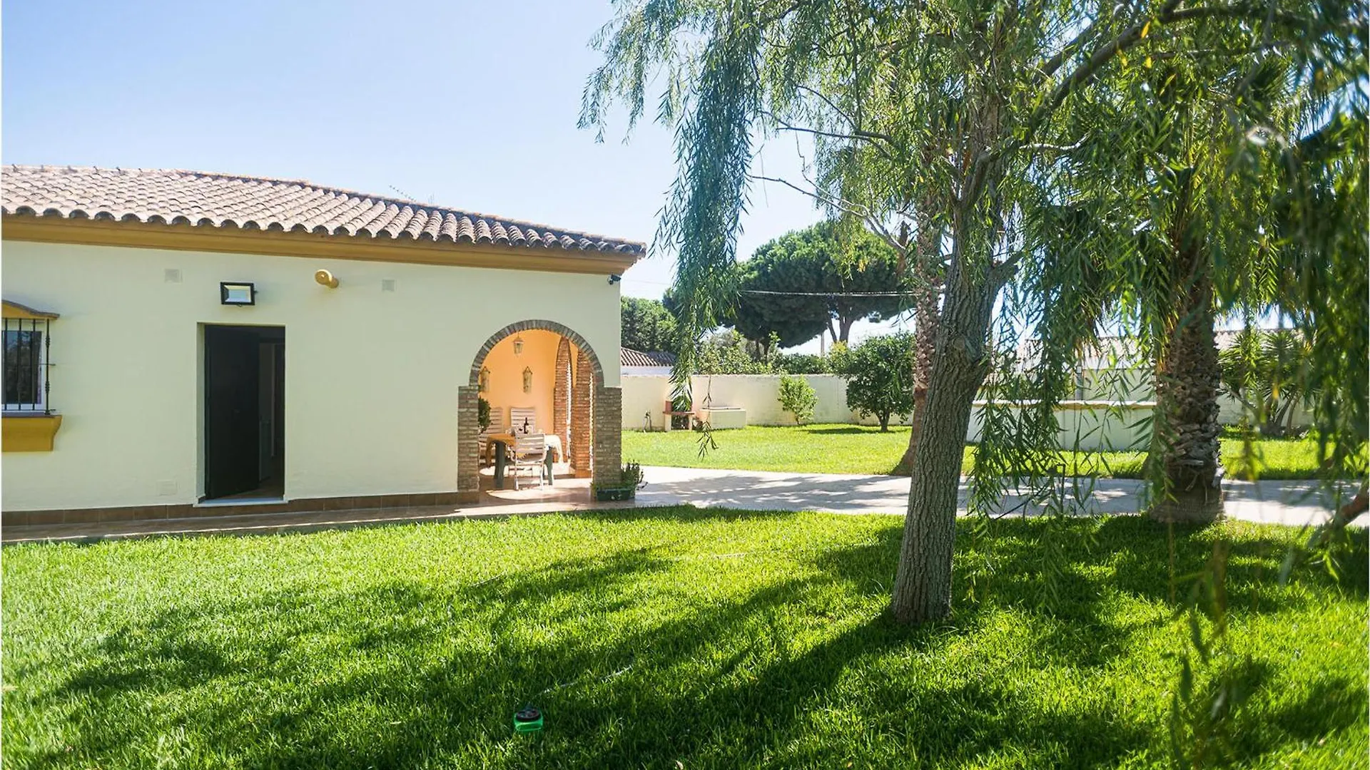 3 Bedroom Nice Home In Chiclana De La Fronter Chiclana de la Frontera Holiday home